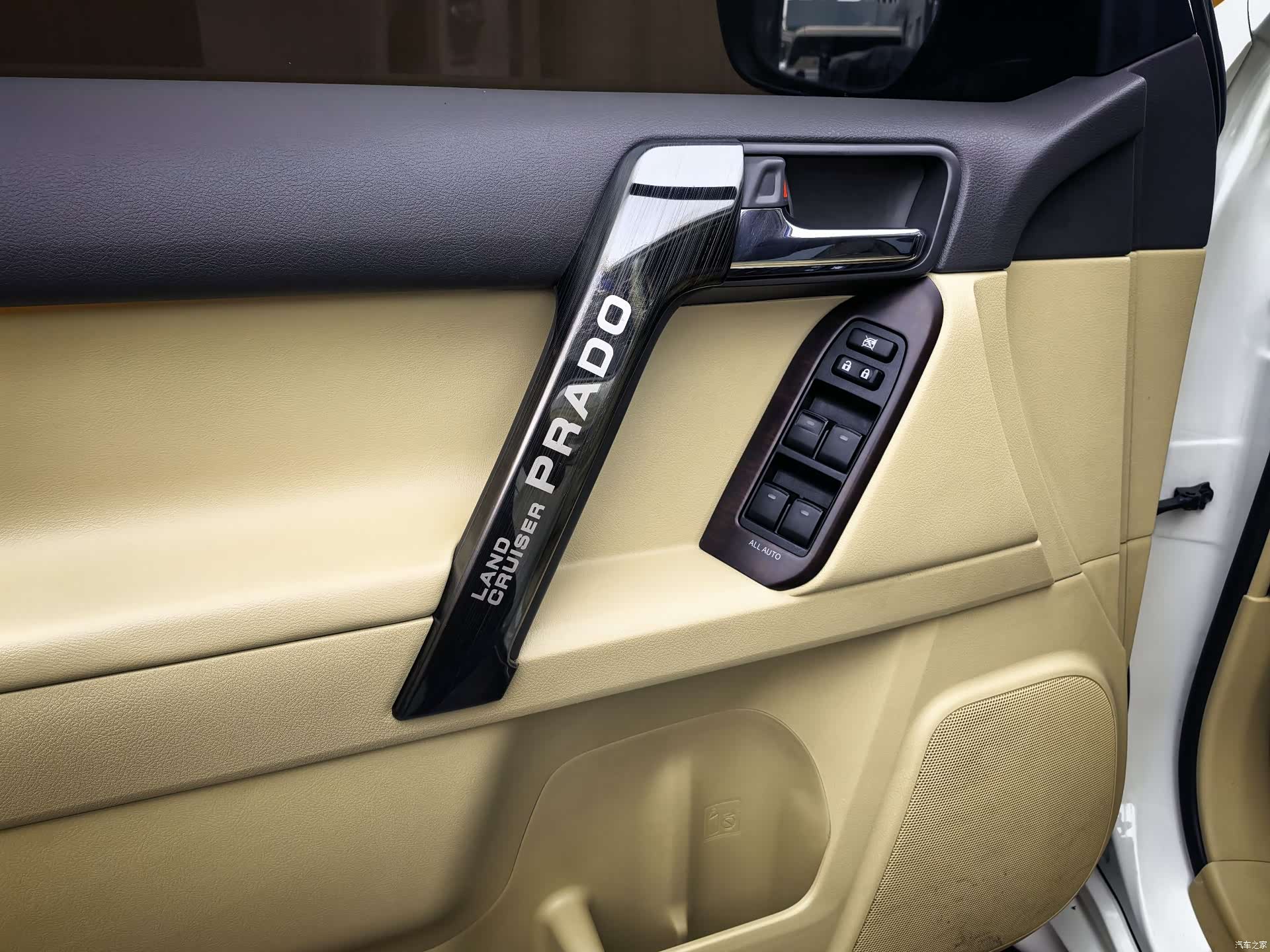 Toyota Prado, 2017 8