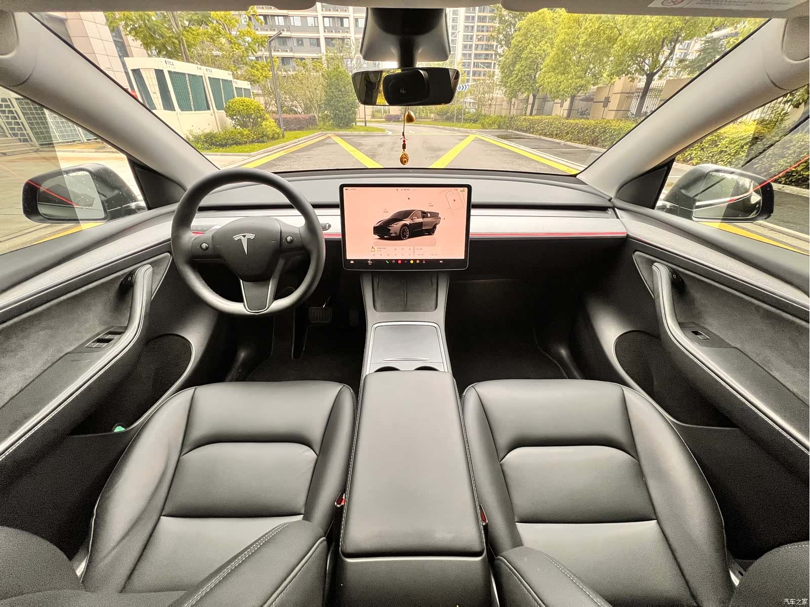 Tesla Model Y, 2022 7