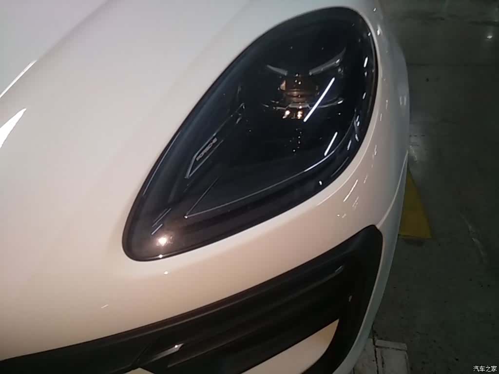 Porsche Macan, 2025 24