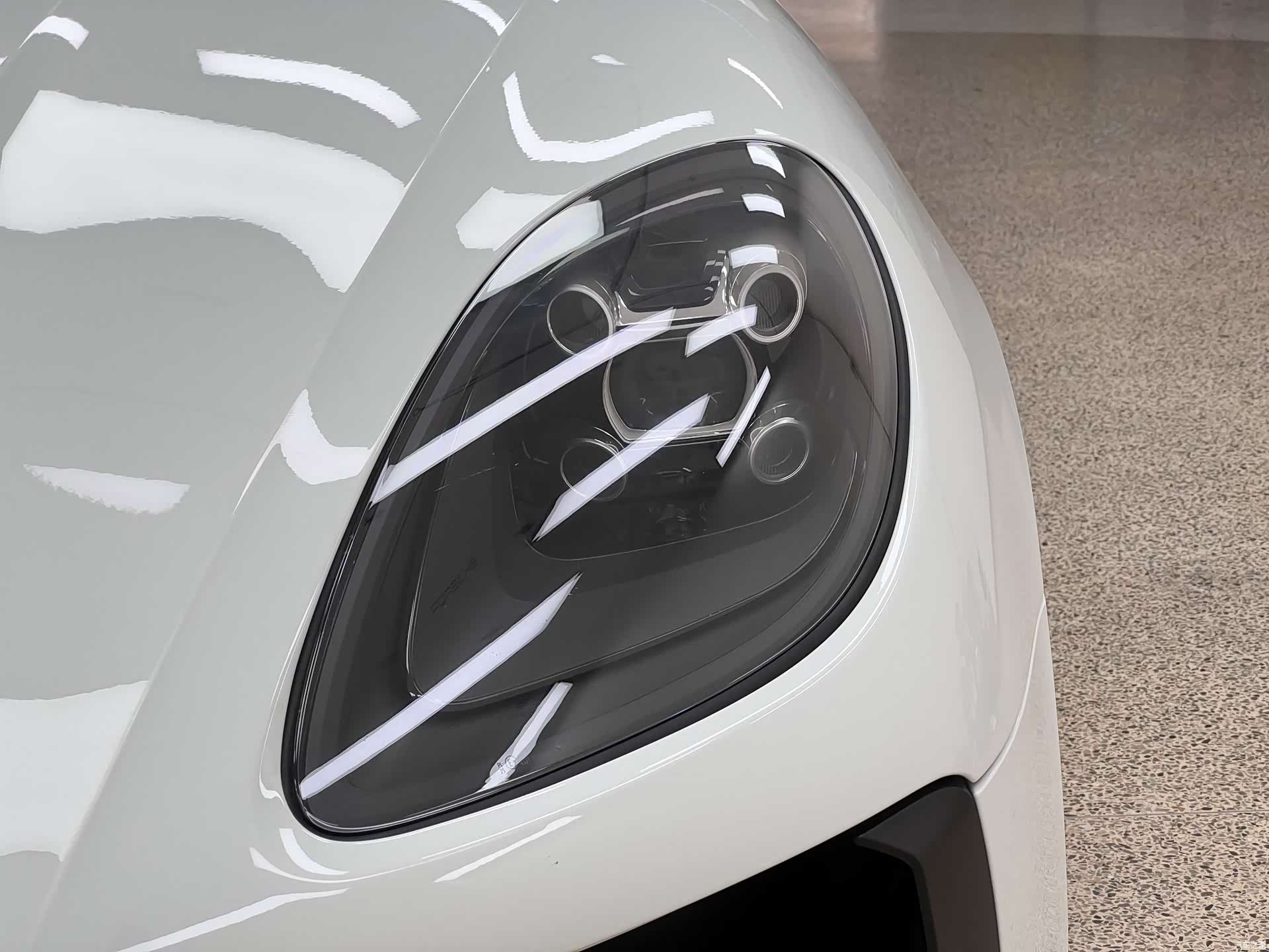 Porsche Macan, 2020 10
