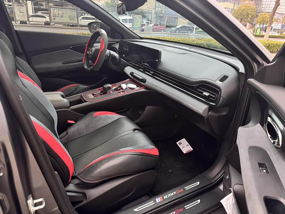 Trumpchi Shadow Leopard