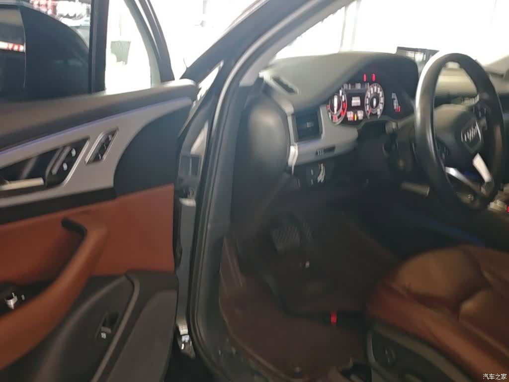 Audi Q7, 2018 16