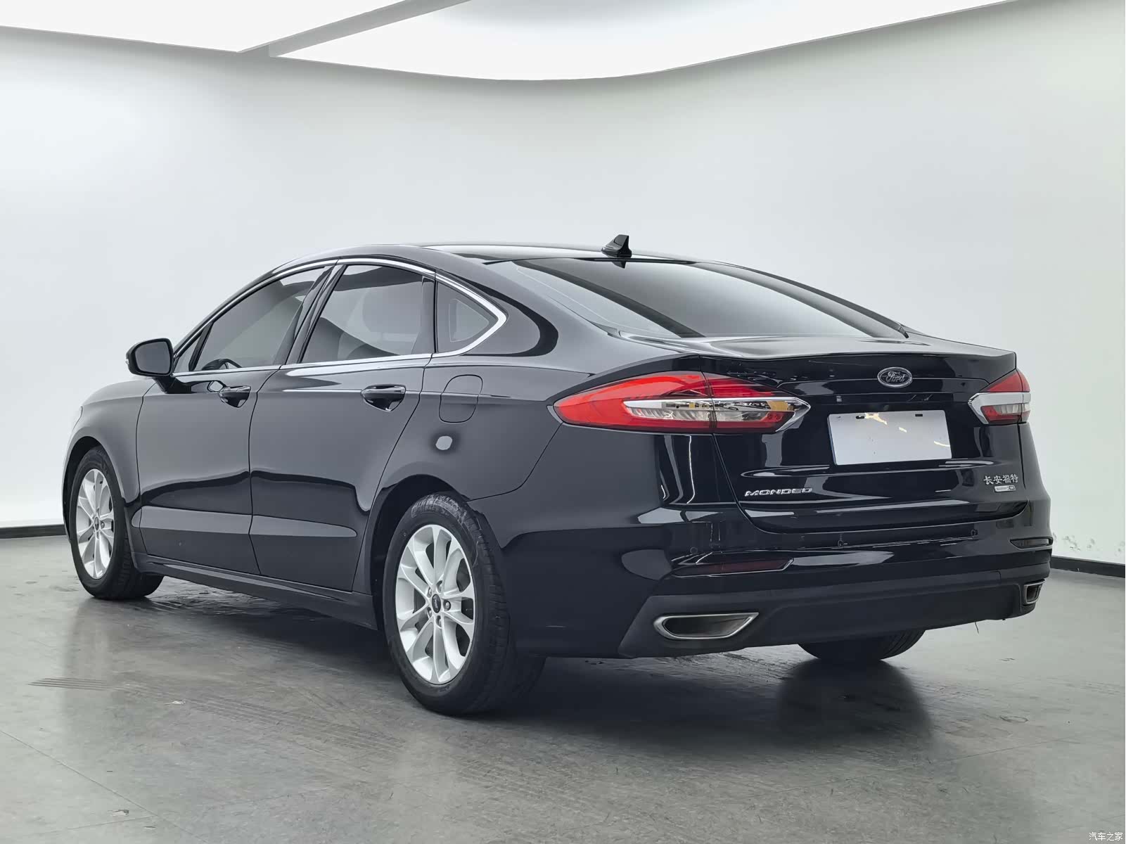Ford Mondeo, 2020 6