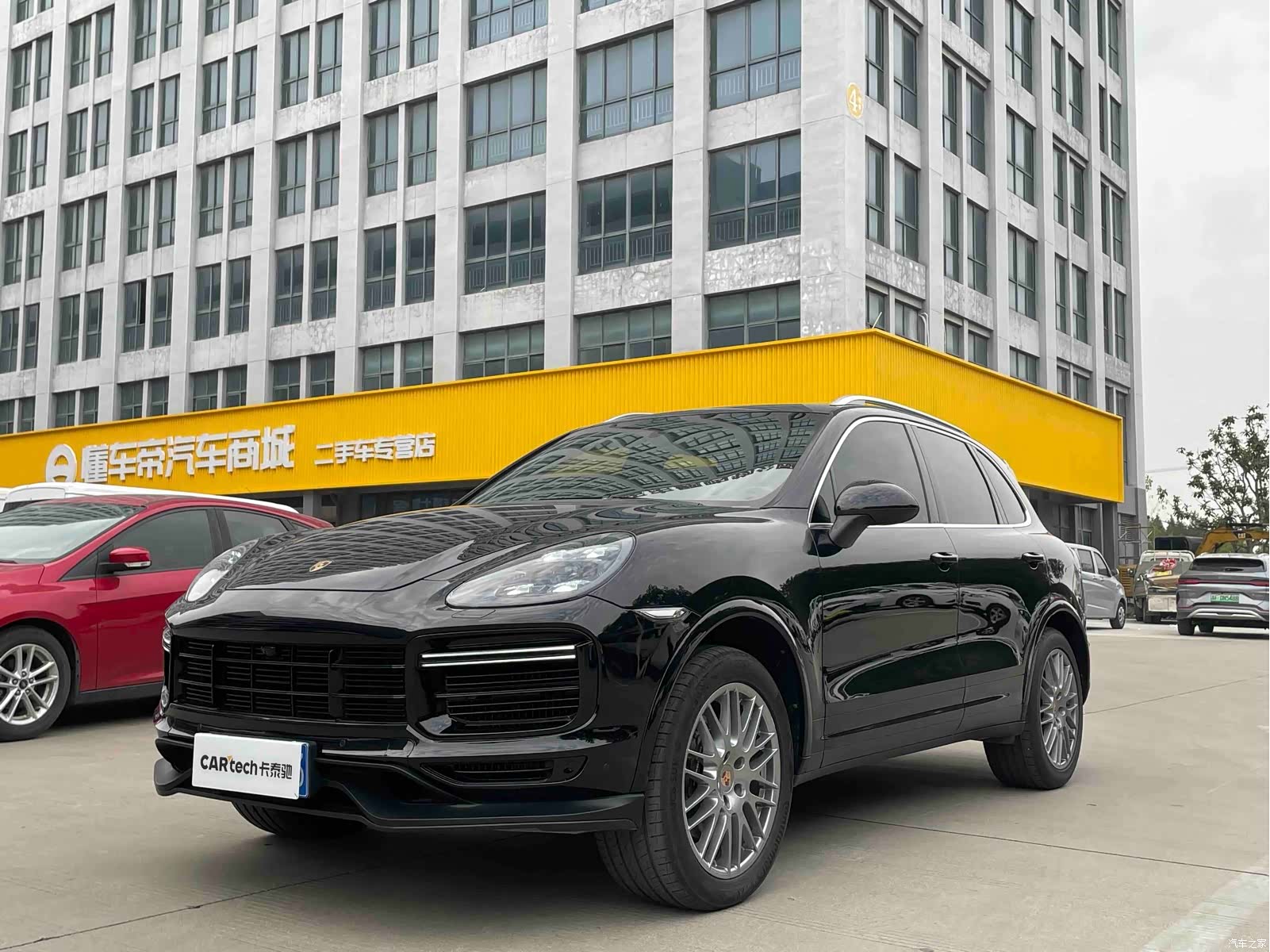 Porsche Cayenne, 2013 1