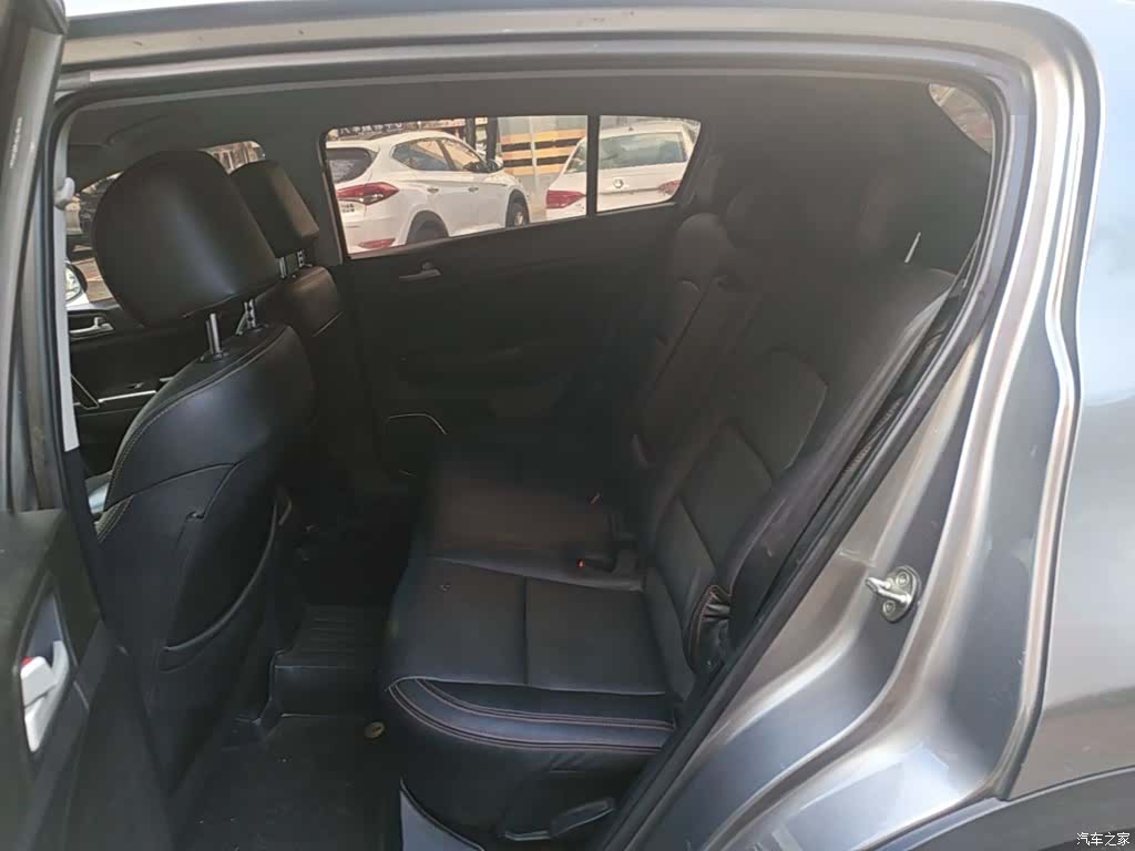 Kia KX5, 2016 17