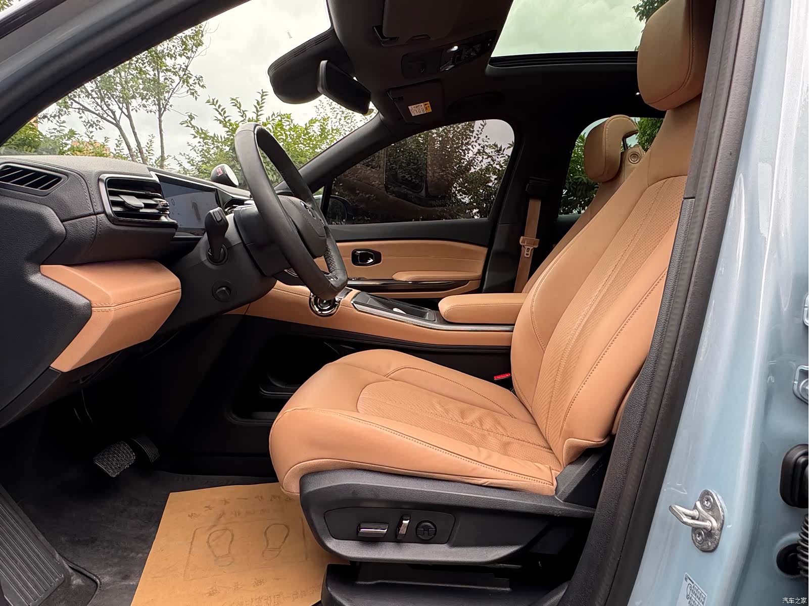 NIO ES6, 2022 11