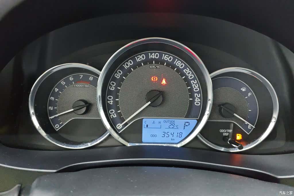 Toyota Levin, 2016 14