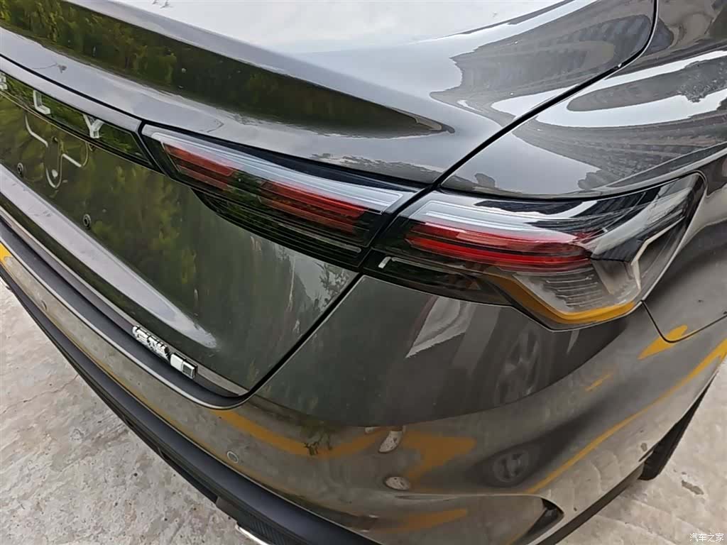 Geely Binray, 2026 8