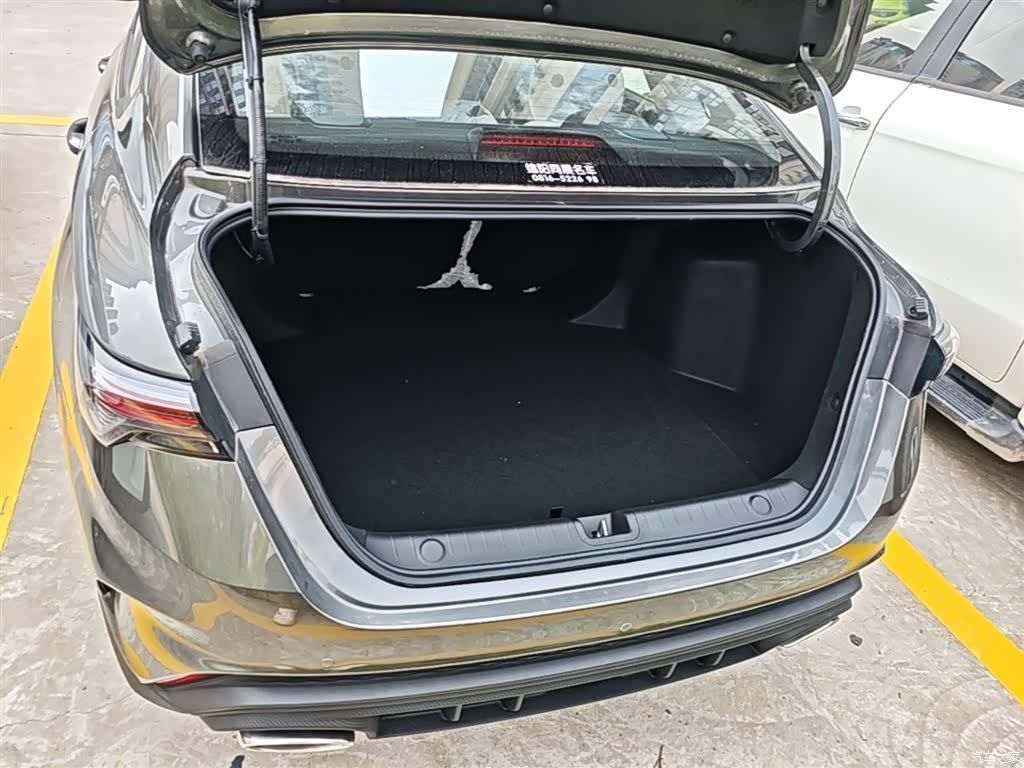 Geely Binray, 2026 19