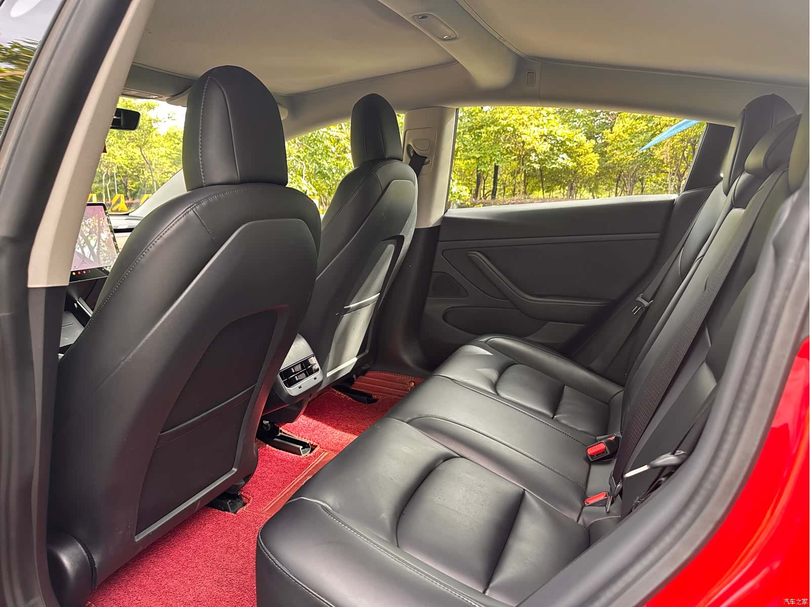 Tesla Model 3, 2020 8