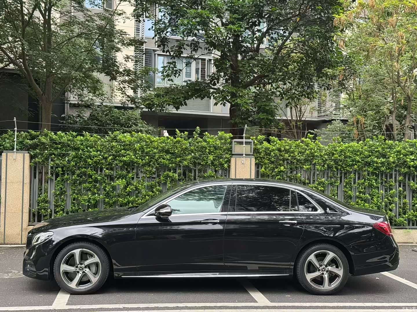 Mercedes-Benz E-Class, 2019 2