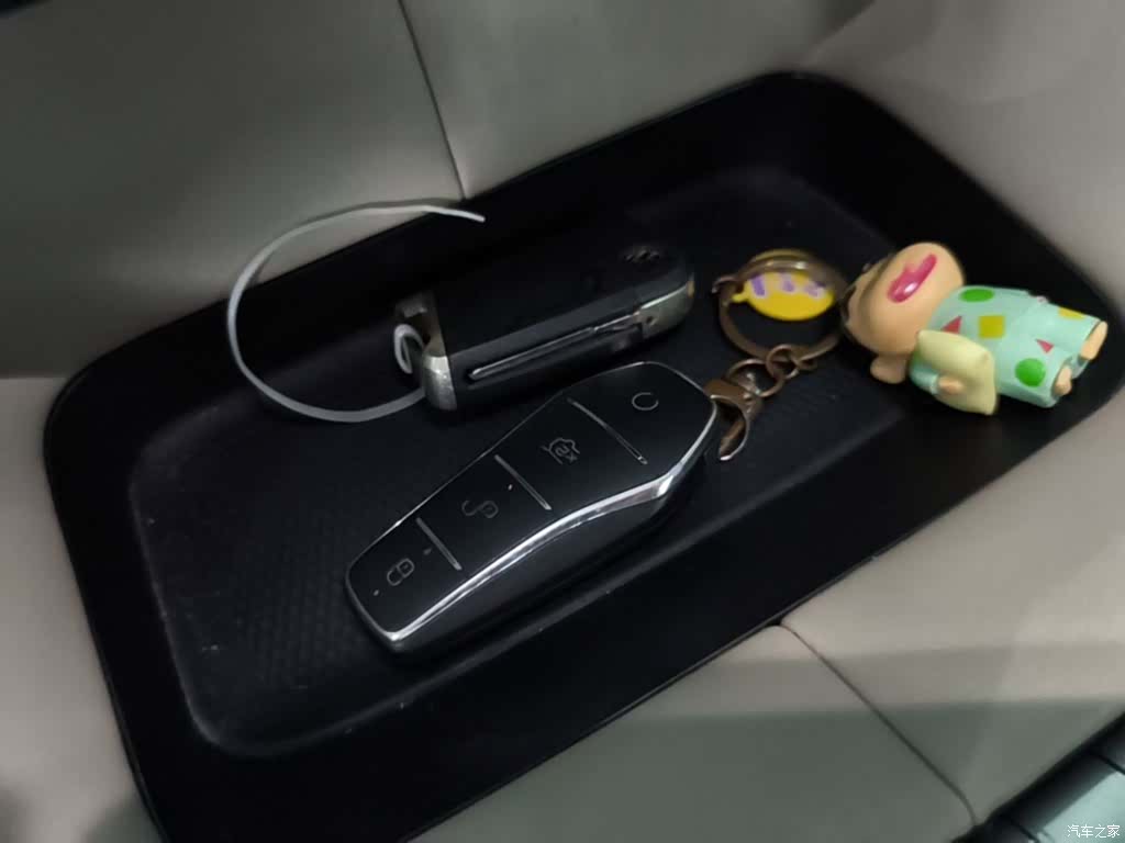 BYD Dolphin, 2023 9