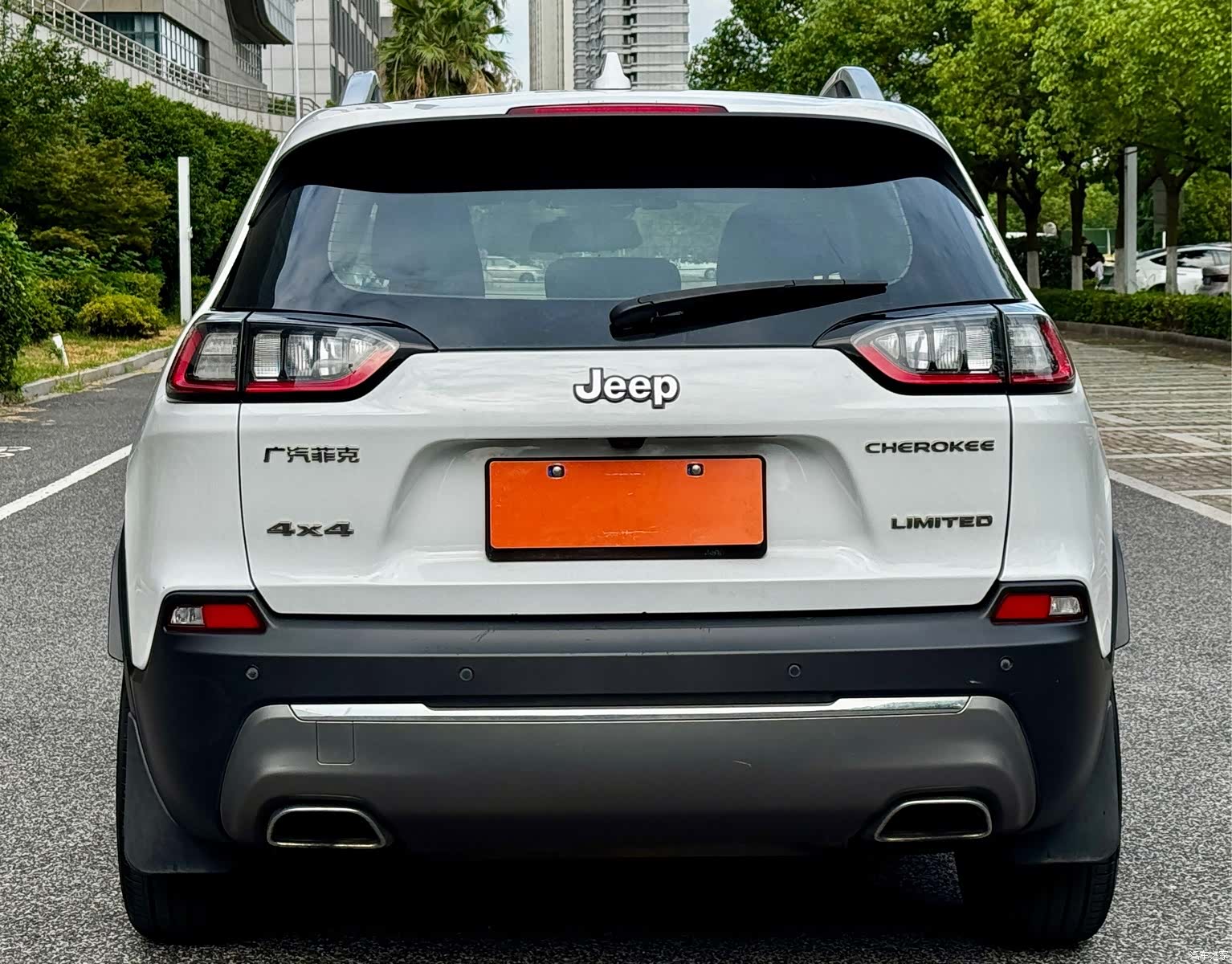 Jeep Cherokee, 2019 13