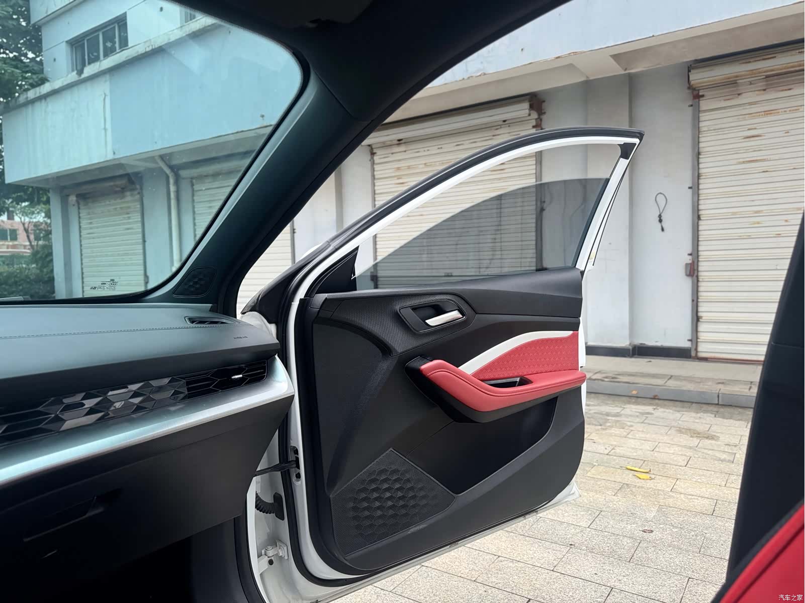MG MG5, 2022 14