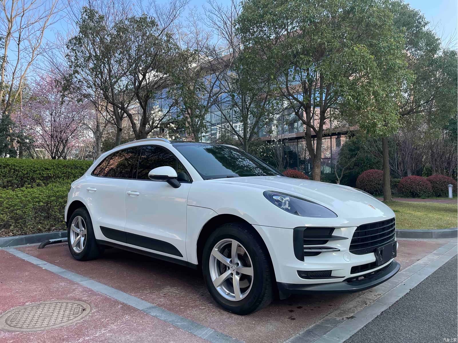 Porsche Macan, 2021 3