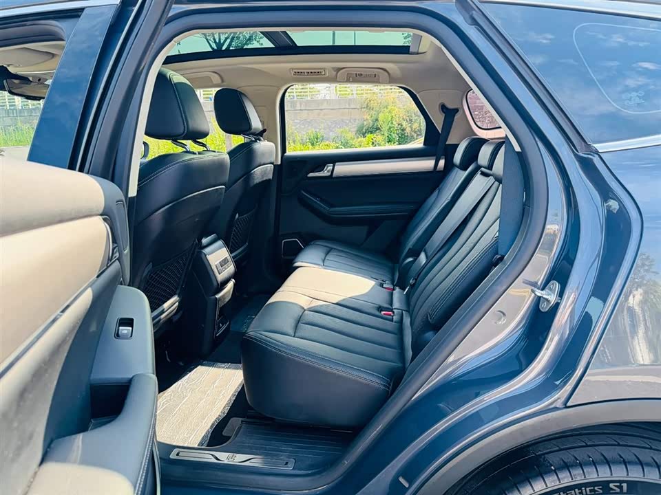 BYD Tang