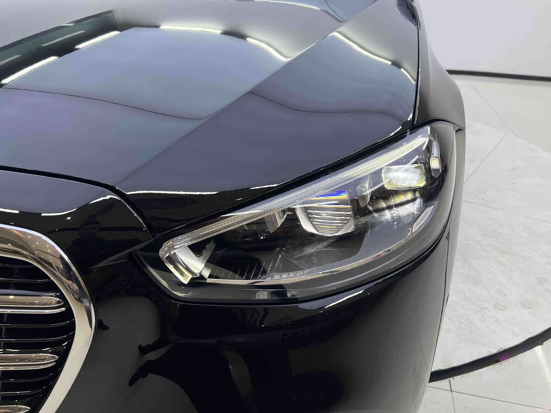 Mercedes-Benz S-Class, 2023 4