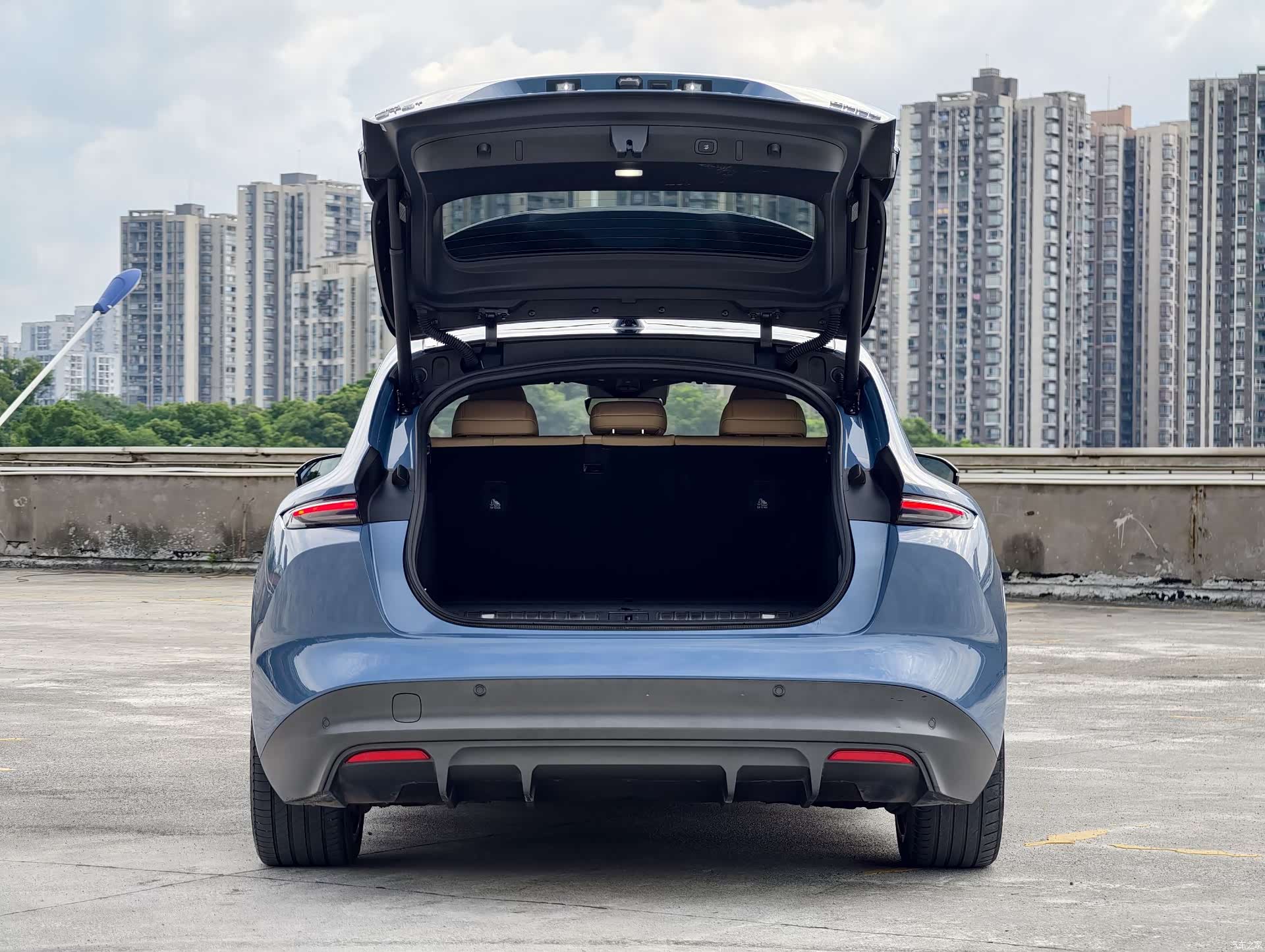 NIO ET5, 2024 19