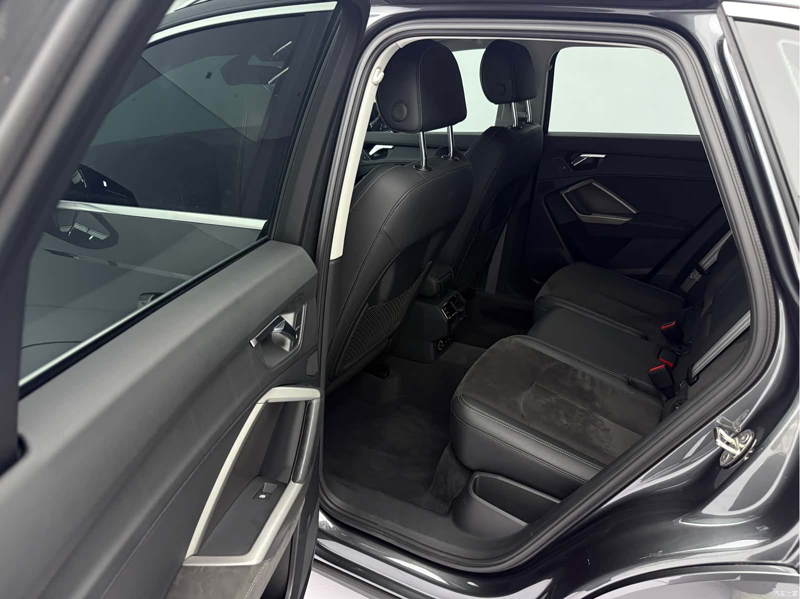 Audi Q3, 2022 15
