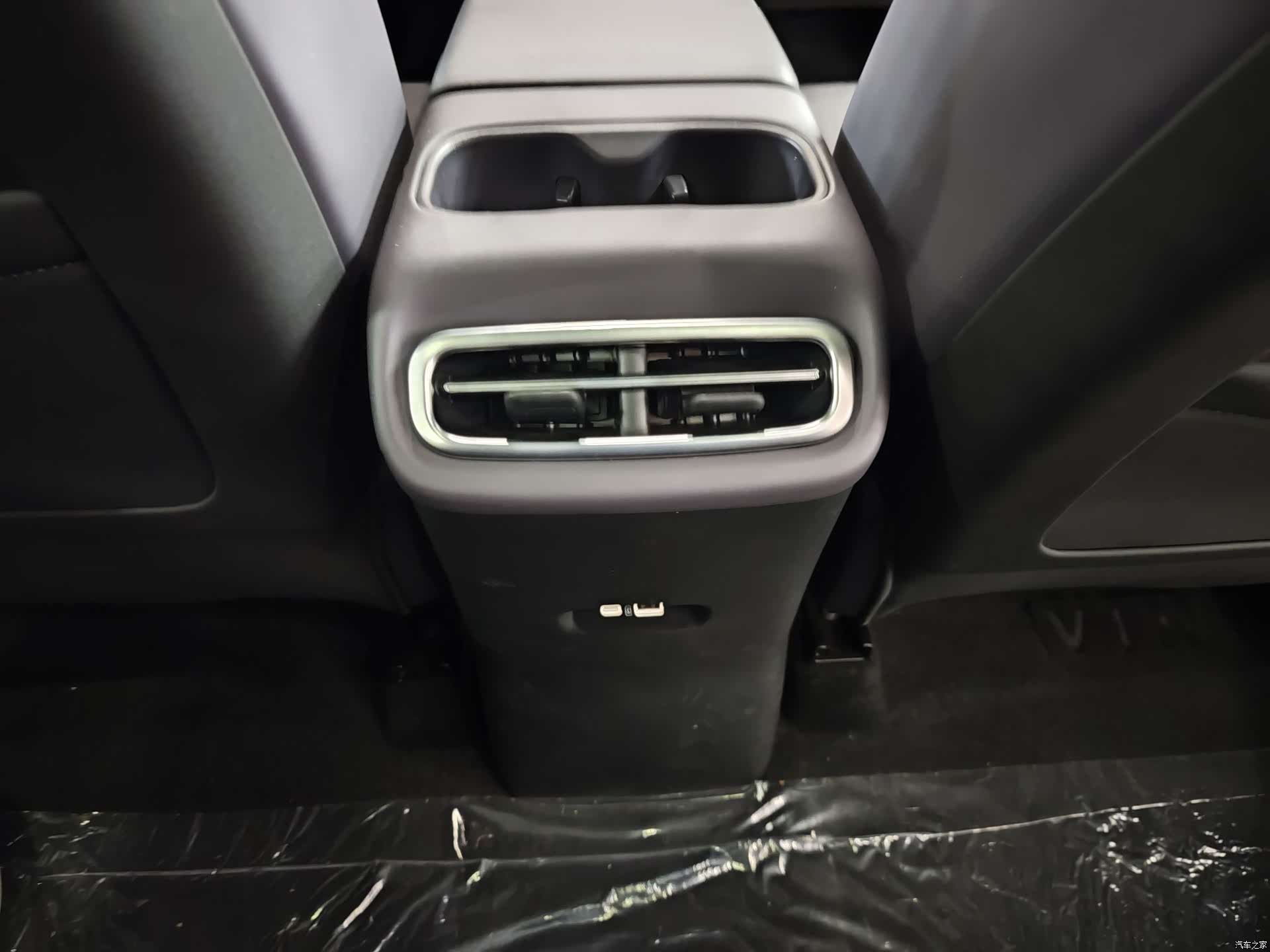 Leapmotor C10, 2025 8