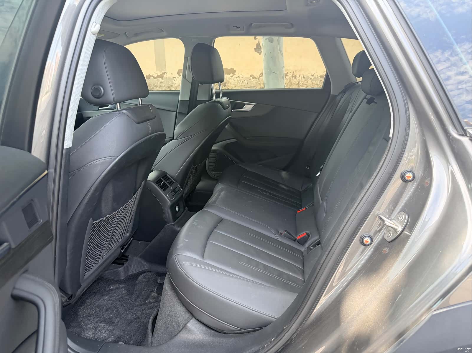 Audi A4, 2022 8