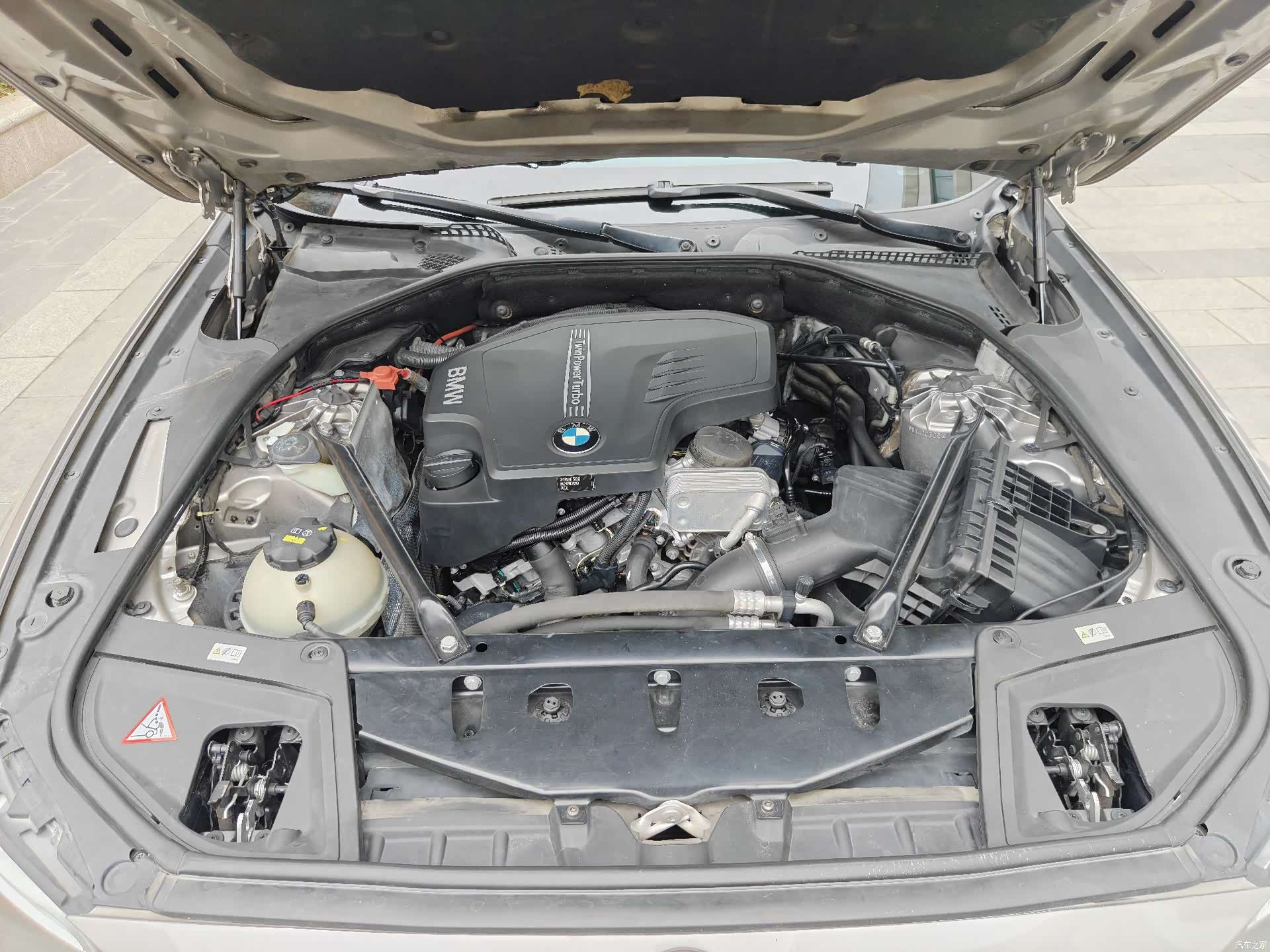 BMW 5 Series, 2015 13