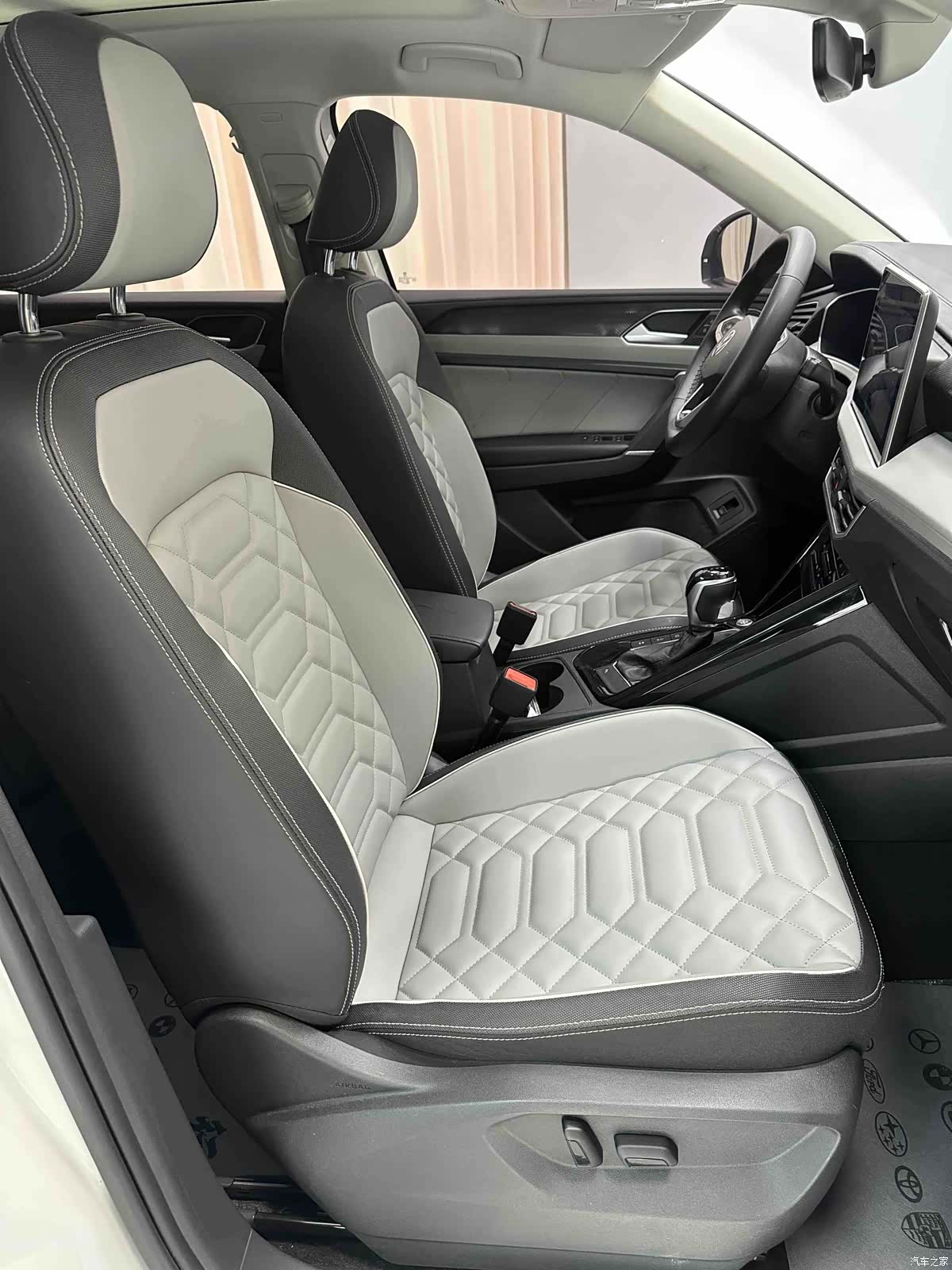 Volkswagen Tayron, 2022 12