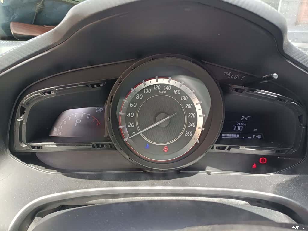 Mazda Mazda3, 2016 4