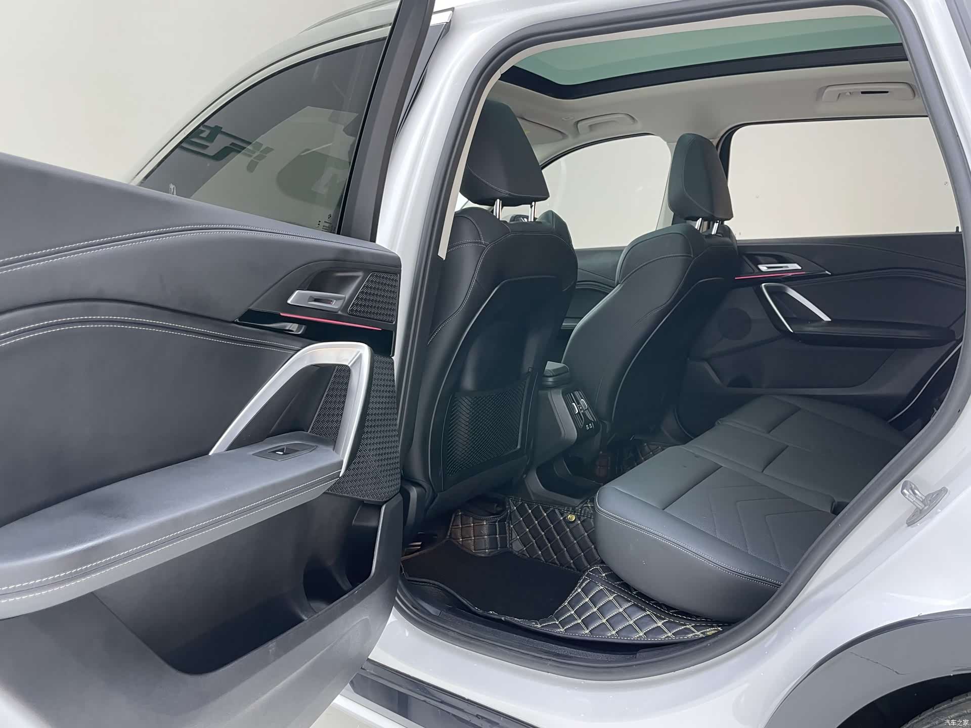 BMW X1, 2024 24