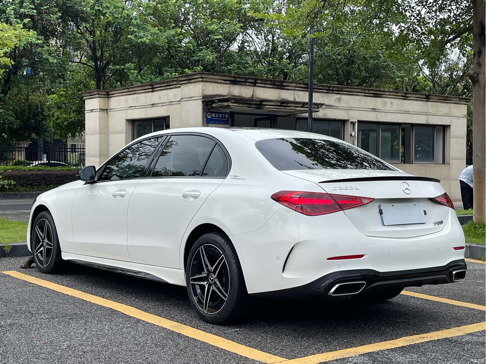 Mercedes-Benz C-Class, 2025 6
