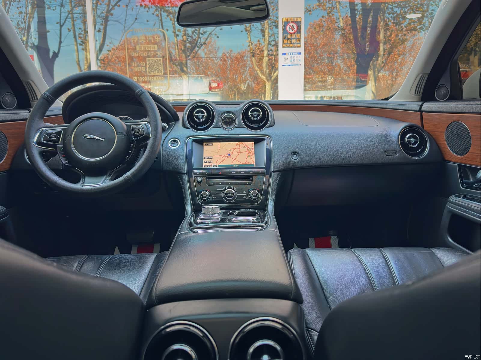 Jaguar XJ, 2013 10