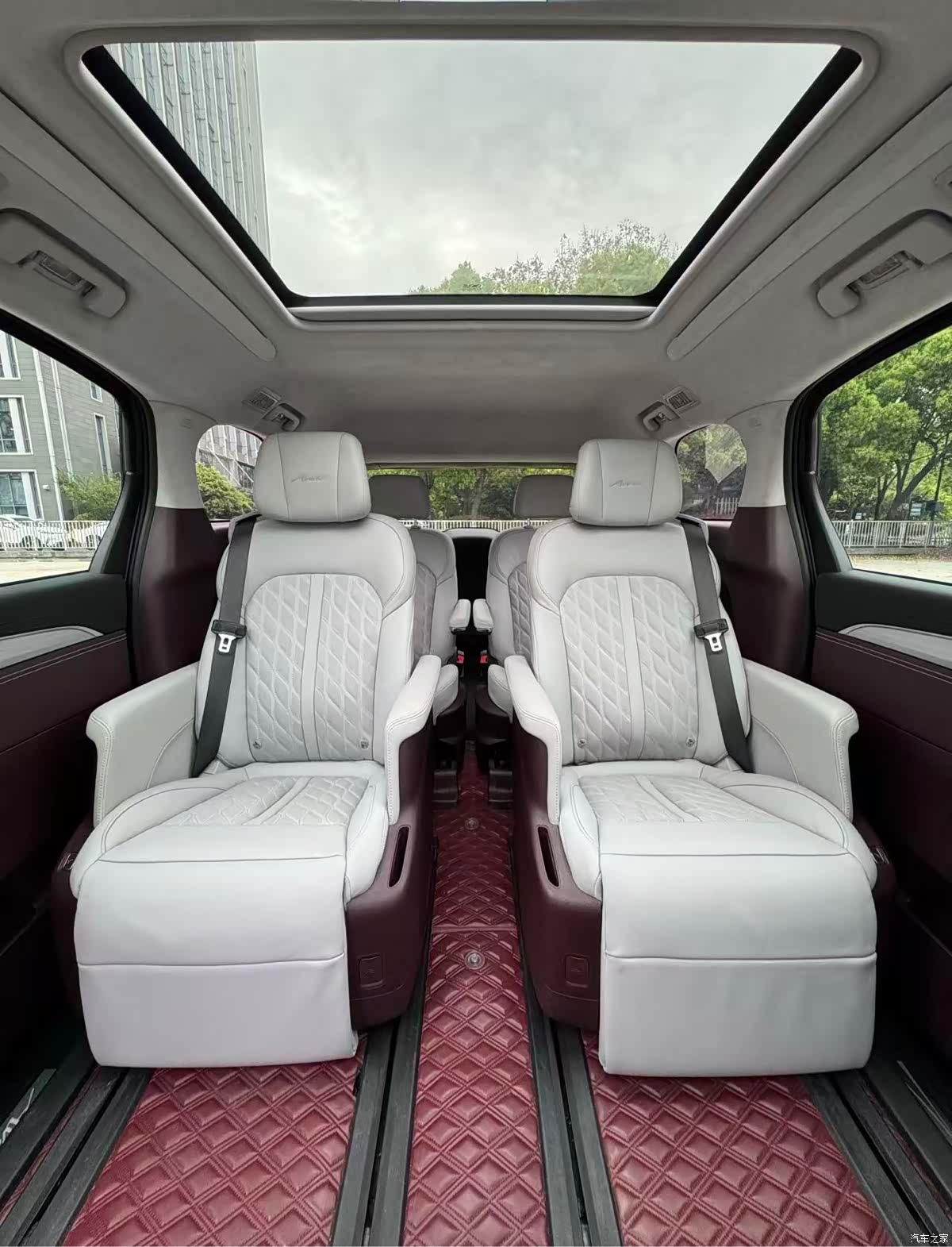 Buick GL8, 2023 7