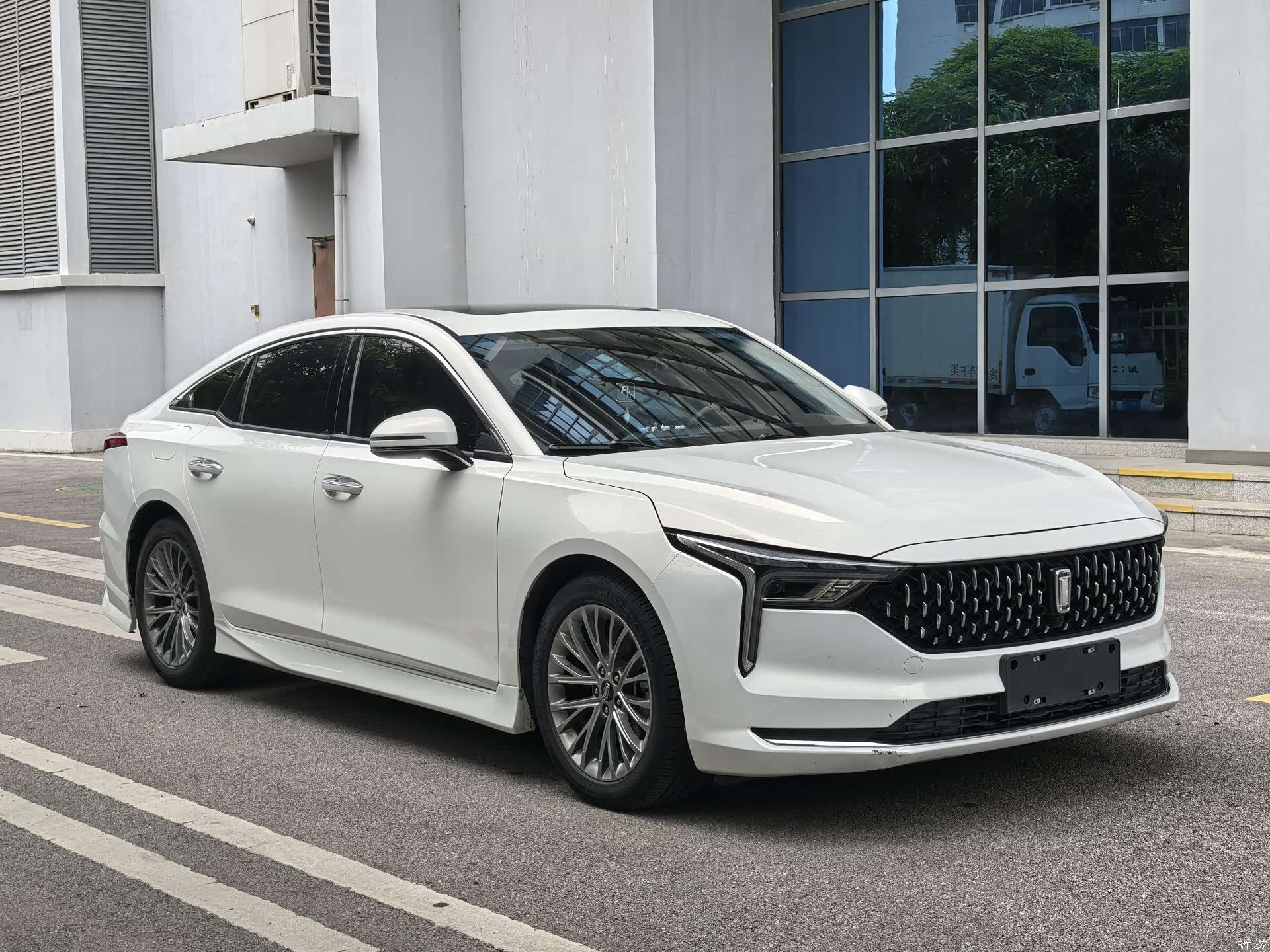 Bestune B70, 2022 3