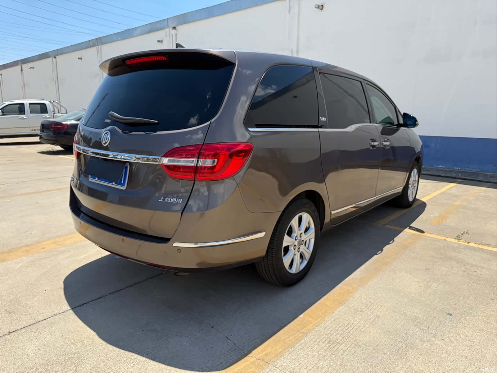 Buick GL8, 2016 7