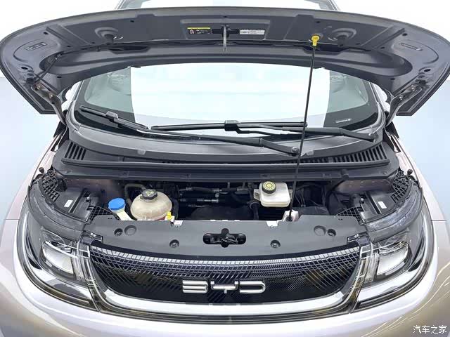 BYD Dolphin, 2022 15