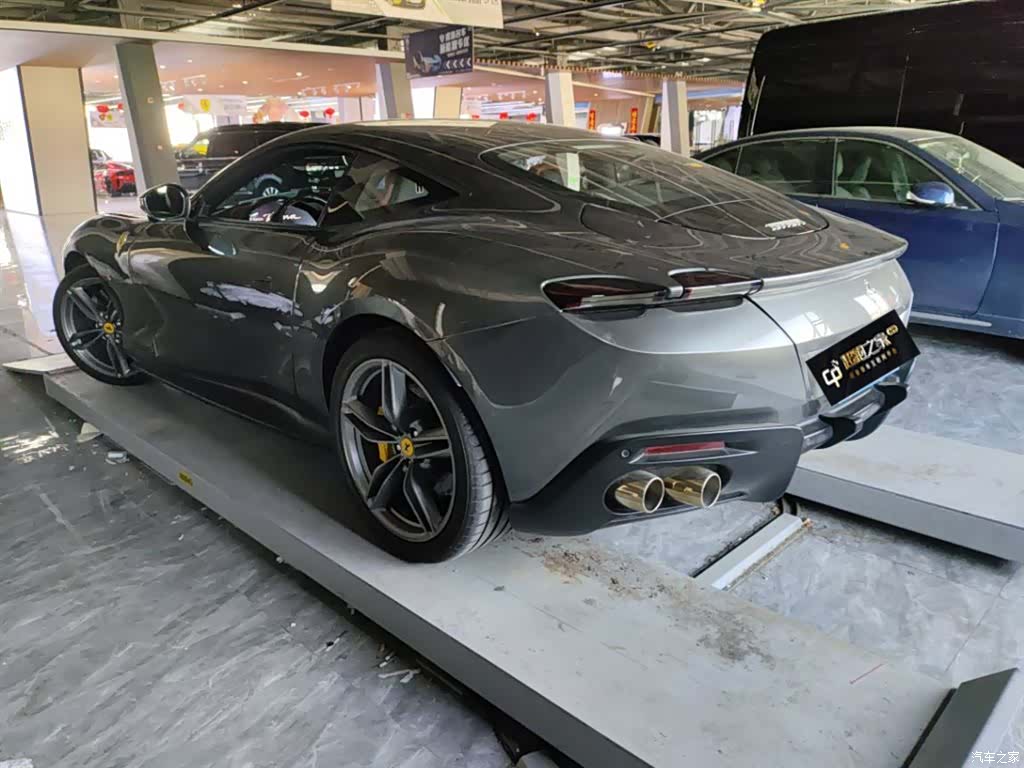 Ferrari Roma, 2023 8