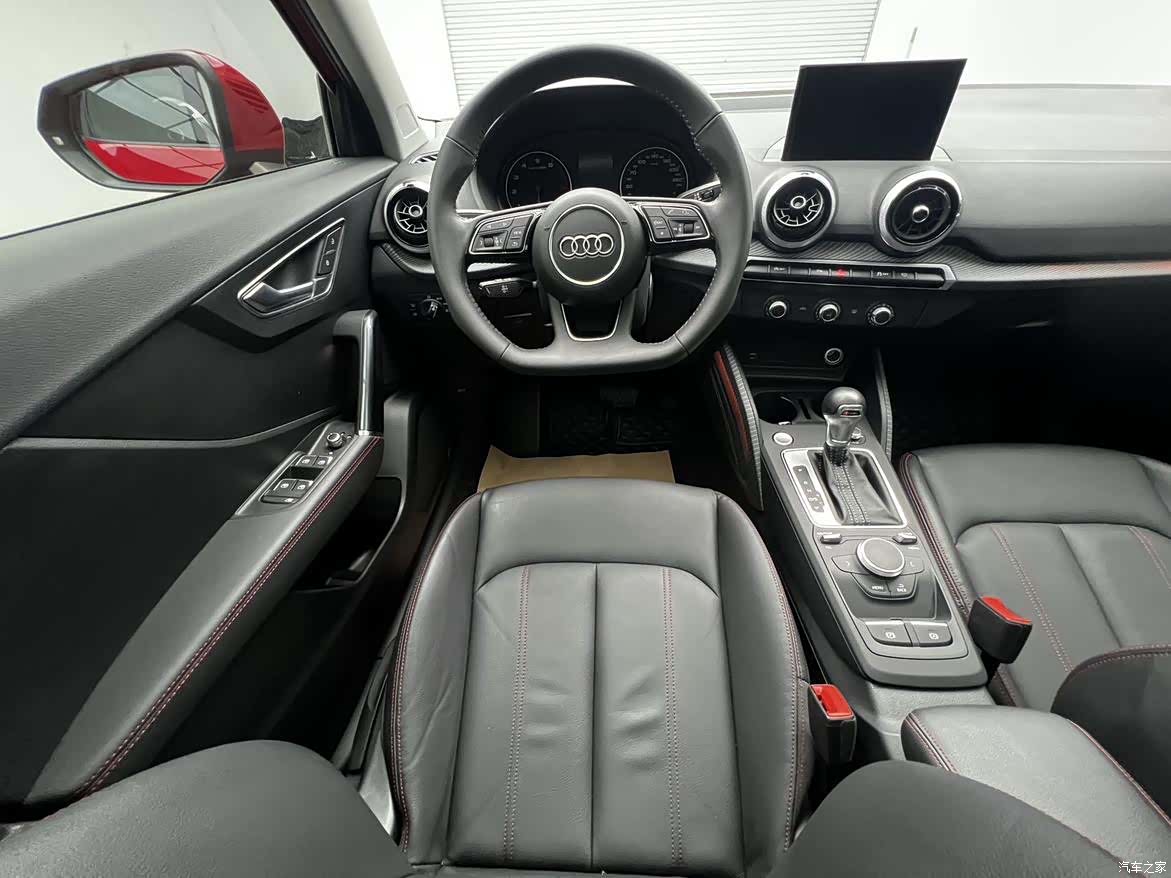 Audi Q2L, 2021 7