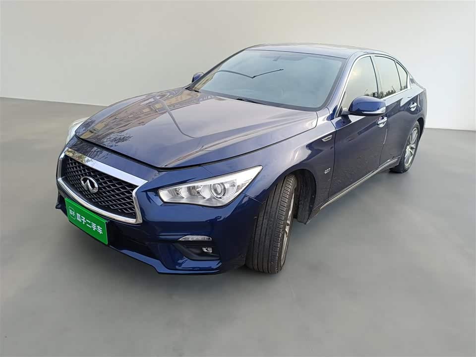 Infiniti Q50L