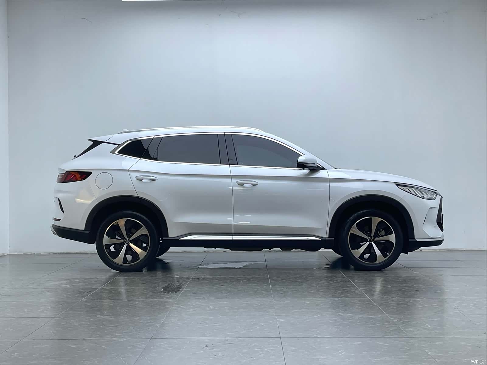 BYD Song, 2022 7