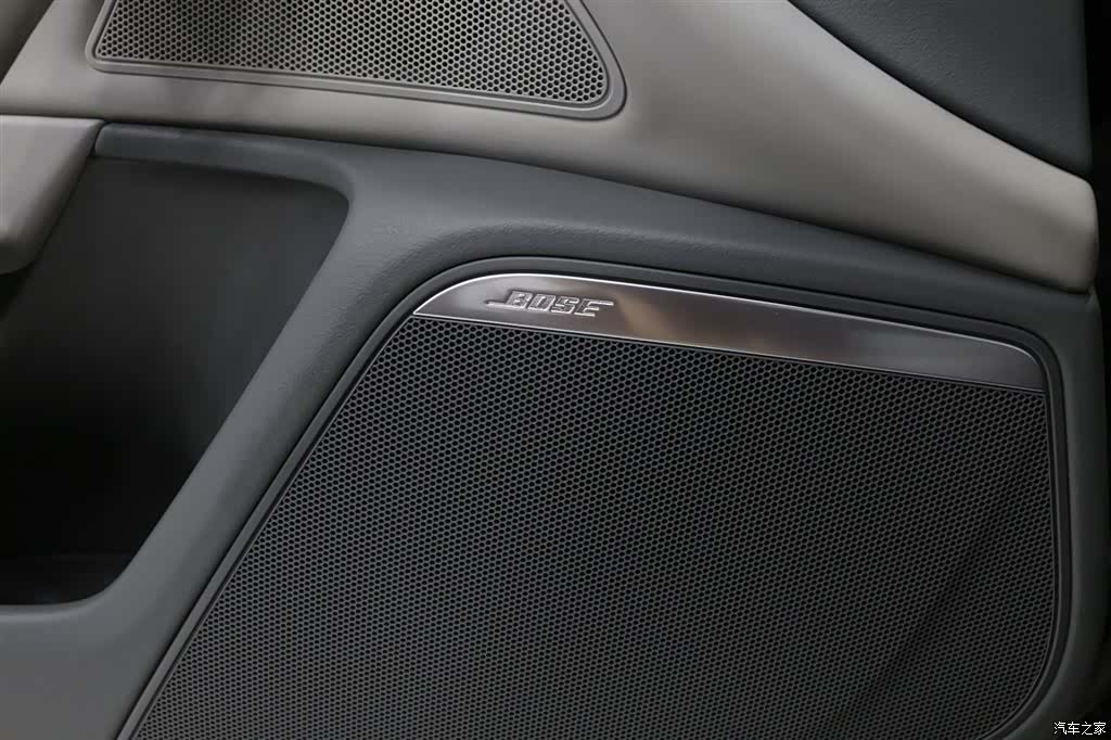Audi A6L, 2015 16