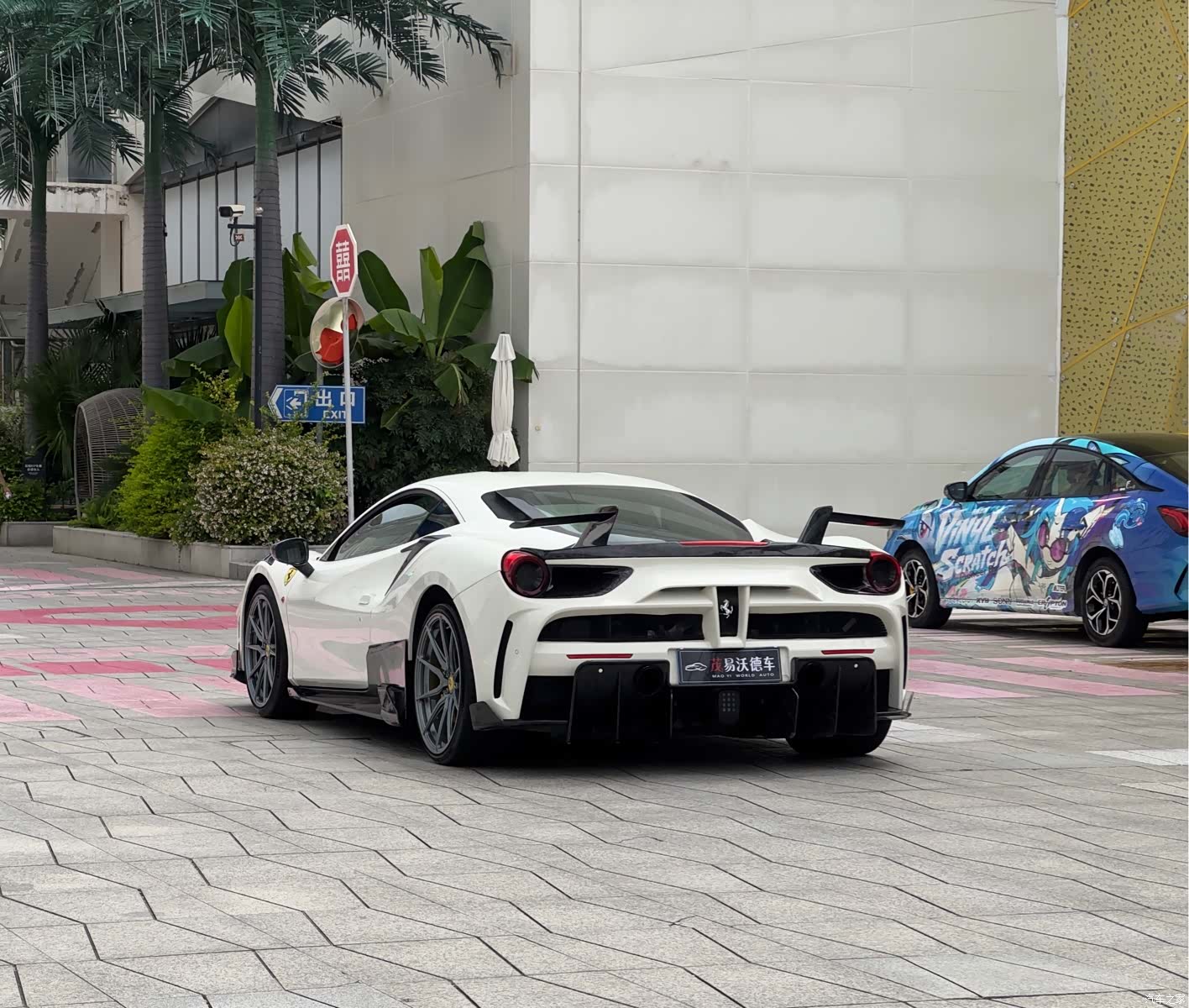 Ferrari 488, 2019 6