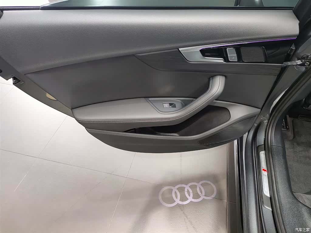 Audi A4L, 2024 24