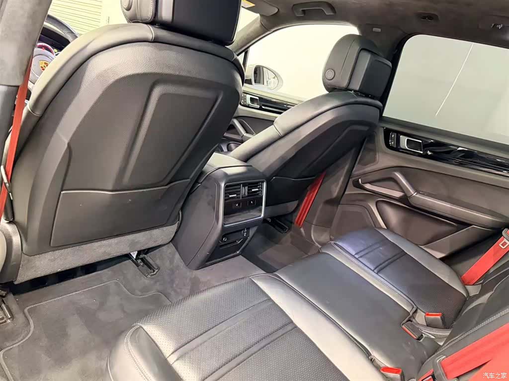 Porsche Cayenne, 2022 9
