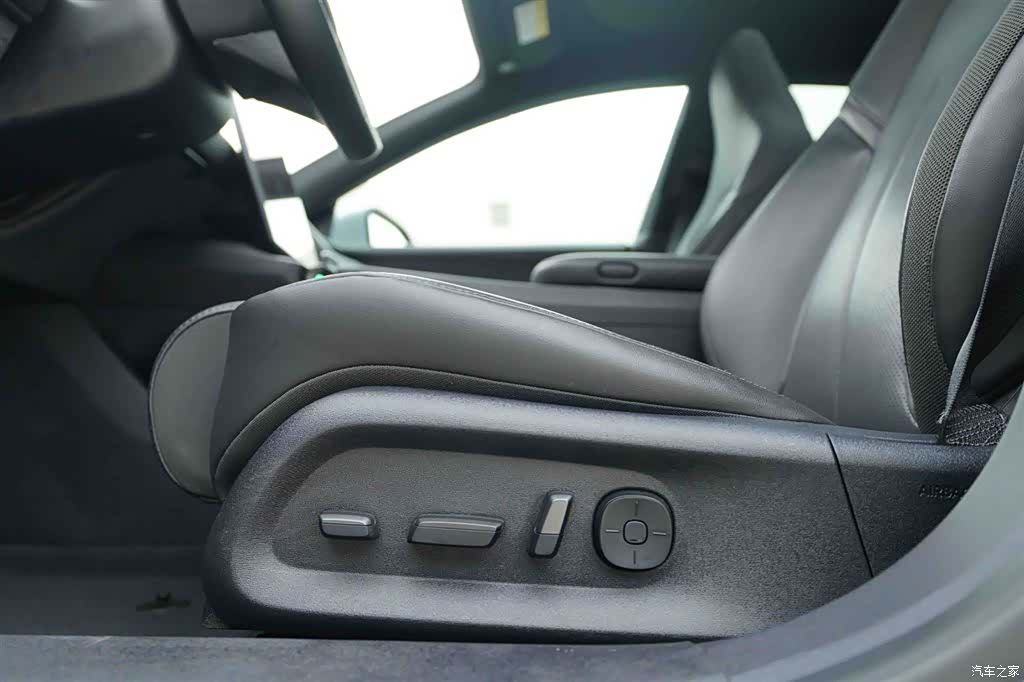 NIO ET5, 2024 13