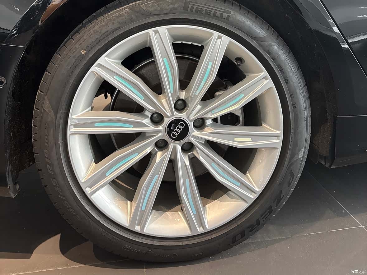Audi A6L, 2024 14