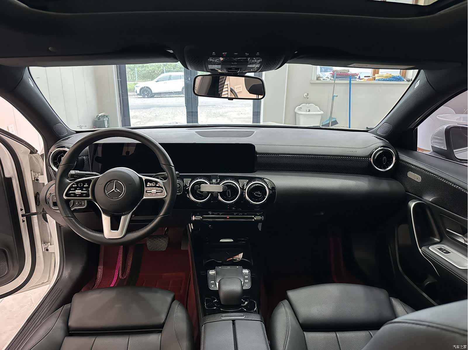 Mercedes-Benz A-Class, 2022 10