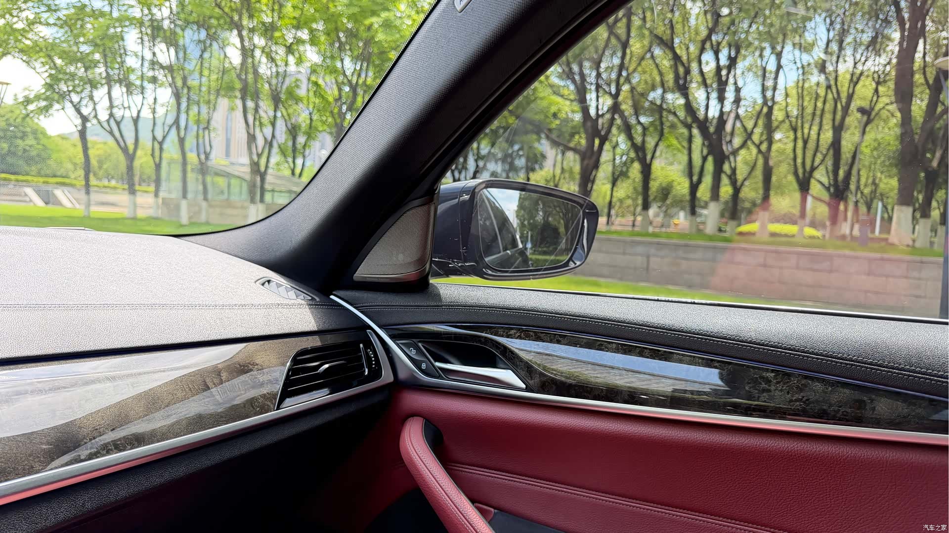 BMW 5 Series, 2020 16