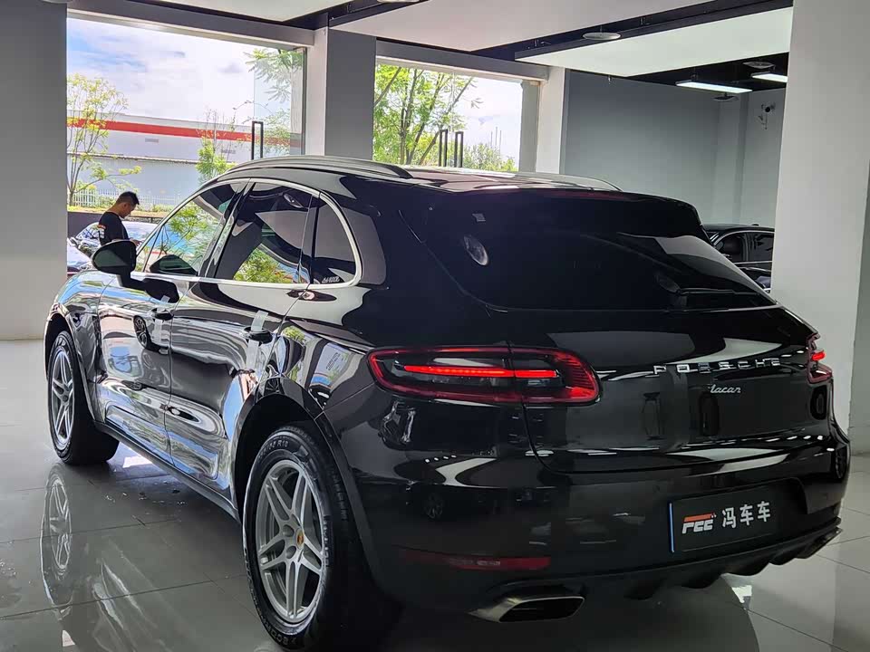 Porsche Macan Porsche Macan