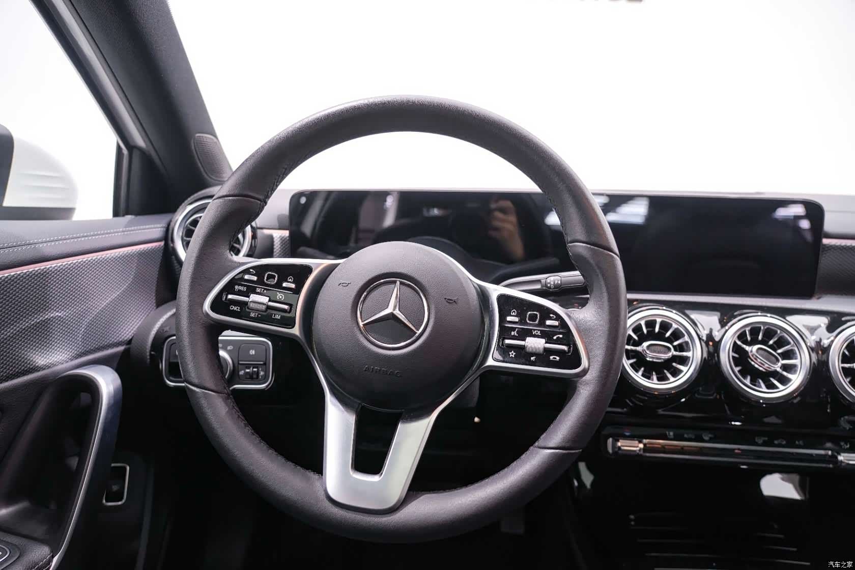 Mercedes-Benz A-Class, 2021 19