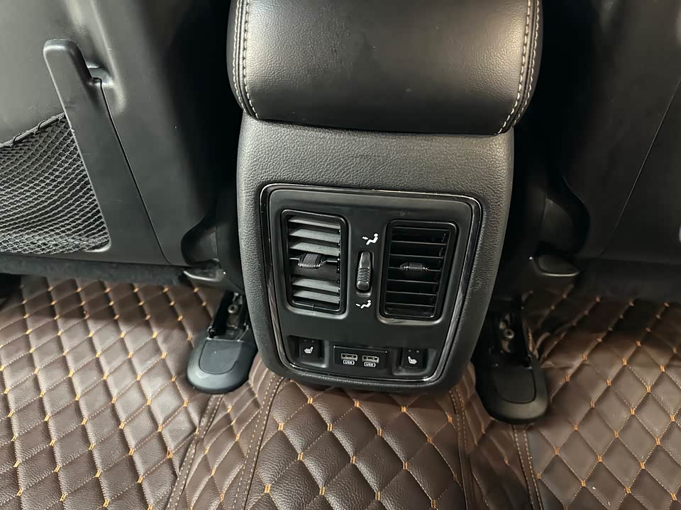 Jeep Grand Cherokee Jeep Grand Cherokee